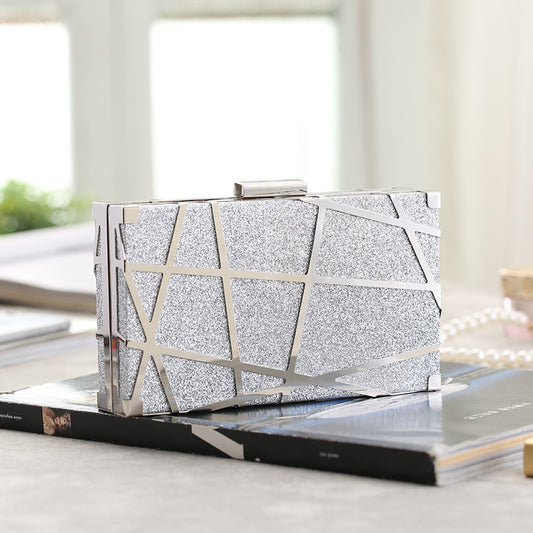 Mini sac bandoulière avec chaîne dorée