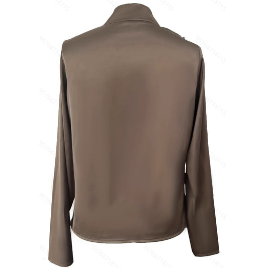 Chemisier Chic – Col V Élégant & Design Sophistiqué