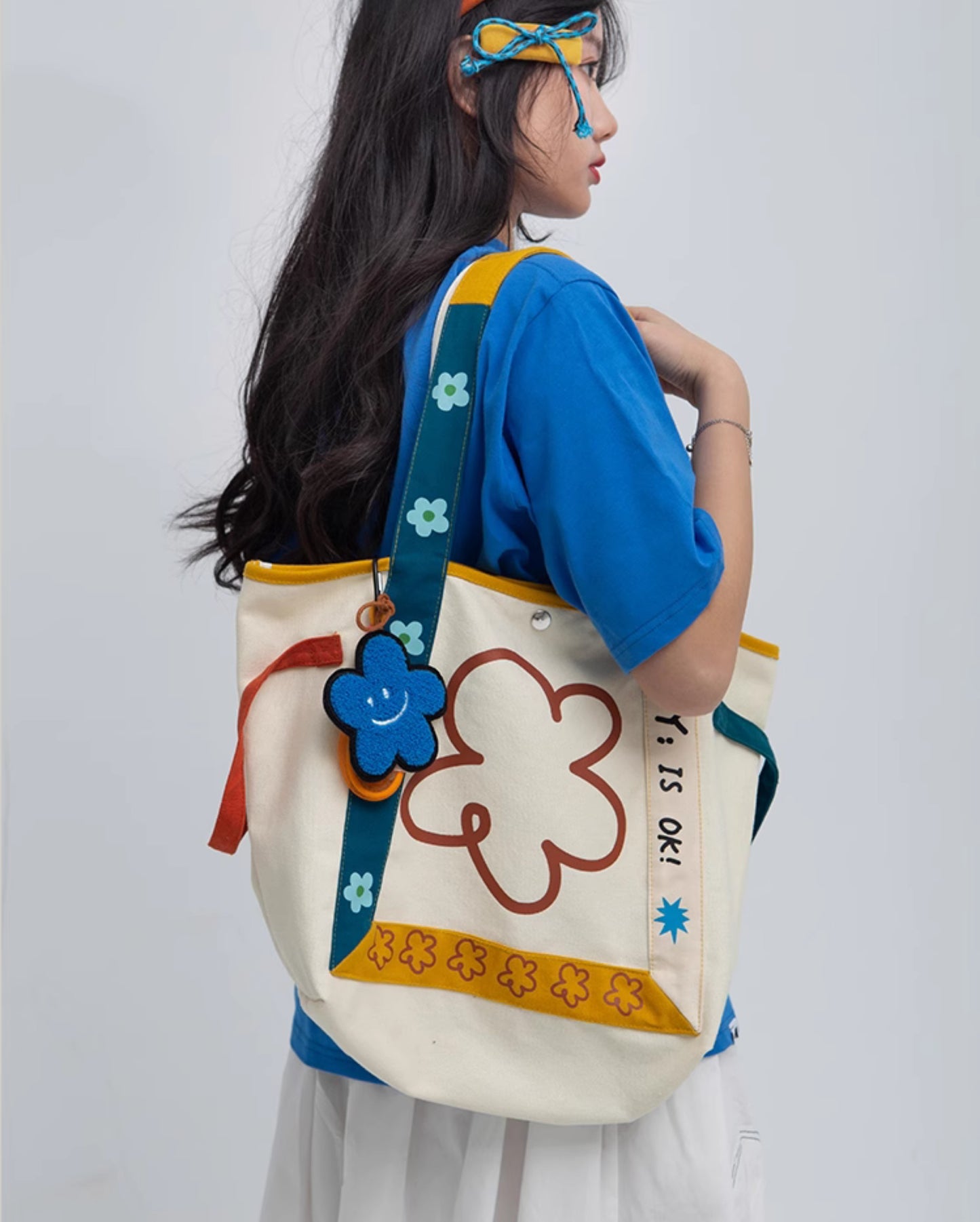 Sac Cabas Fleuris – Grand Format en Toile & Style Romantique