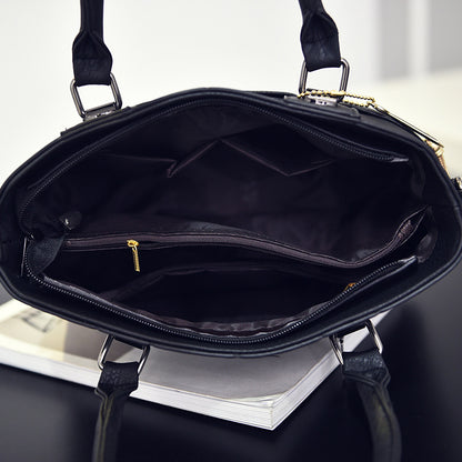 Sac Bandoulière – Élégant, Léger & Grande Capacité