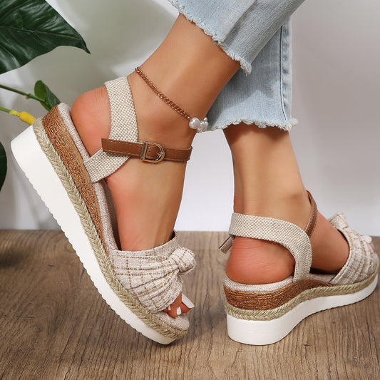Sandales Compensé à Boucle