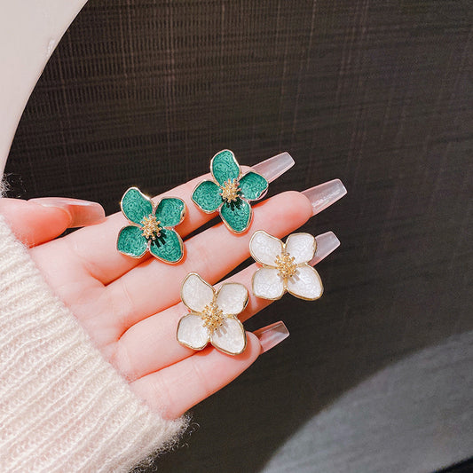 Boucles d’oreilles fleur roselle – Style rétro français

