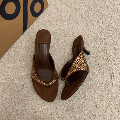 Sandales Femme Rétro Daim – Talon Aiguille Rivets