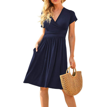 Robe femme manches courtes, idéale pour journées chaudes et soirées.

