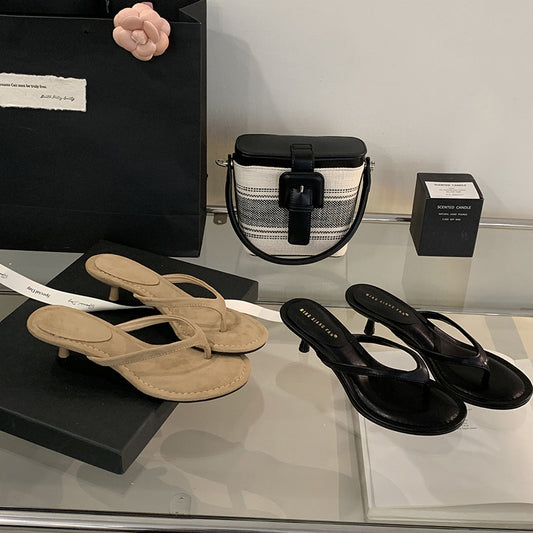 Sandales à talon aiguille style tong pour femme


