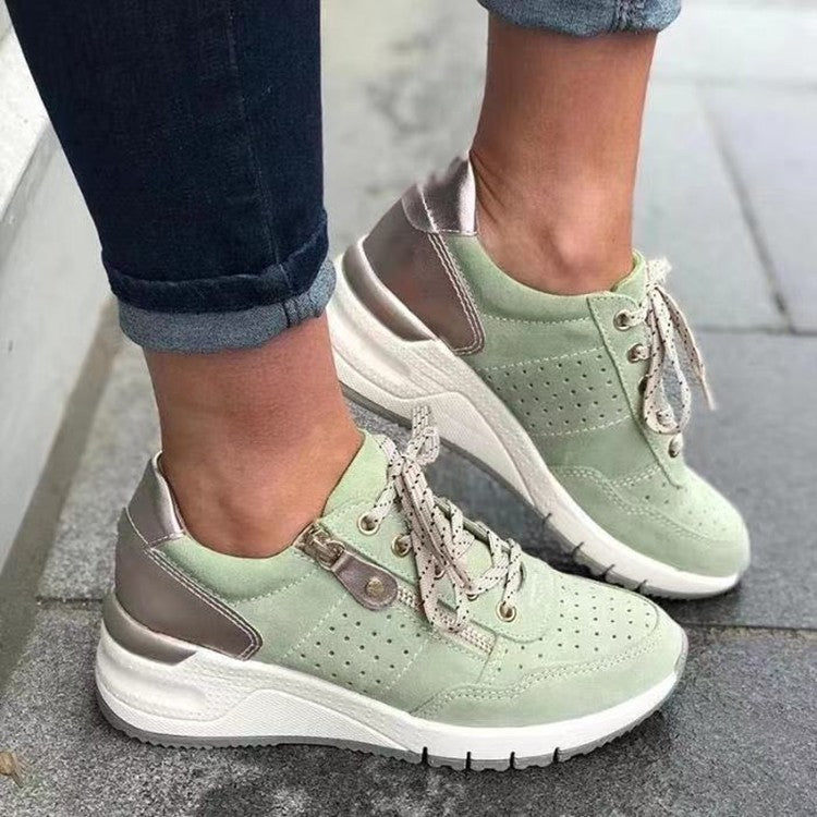 Sneakers femme à lacets avec semelle amortissante

