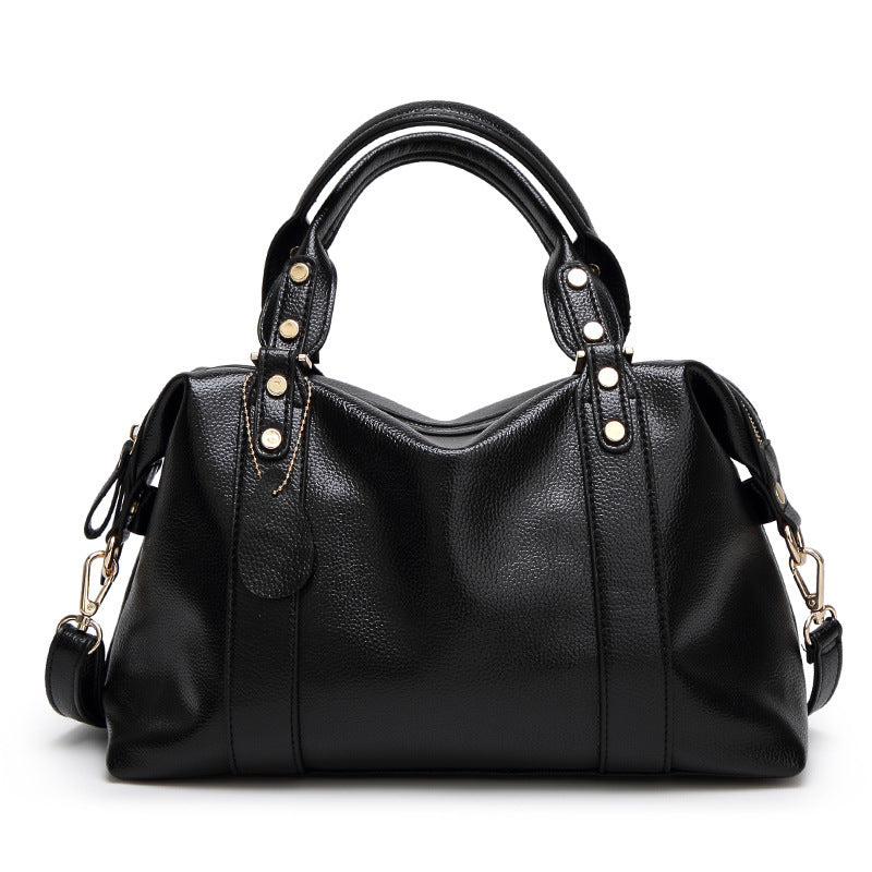 Sac Boston – Design Rétro avec Rivets