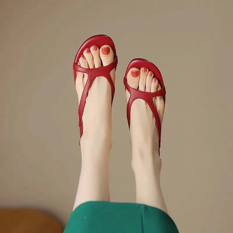 Sandales rouges bordeaux chic pour femme

