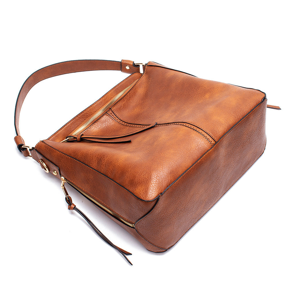 Sac Hobo Élégant et Spacieux
